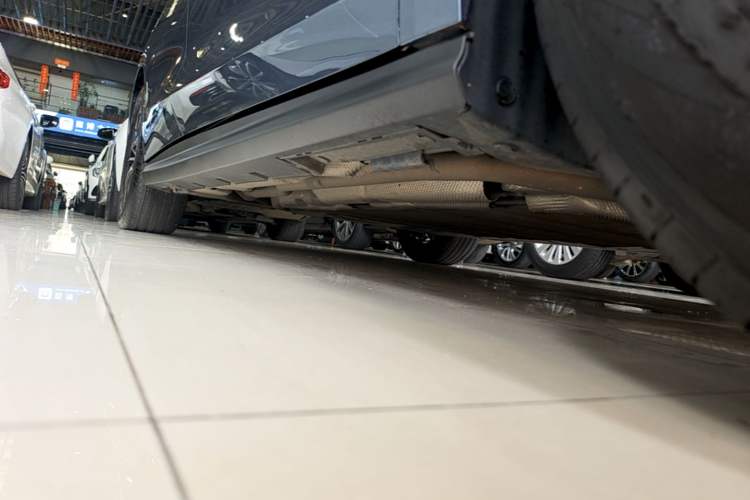 Used BYD Seal 06 New Energy 2024 DM-i 120KM Luxury Model Right Side Sill