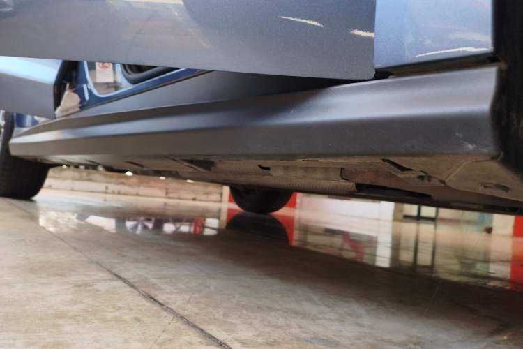 Used BYD Seal 06 New Energy 2024 DM-i 80KM Luxury Model Right Side Sill