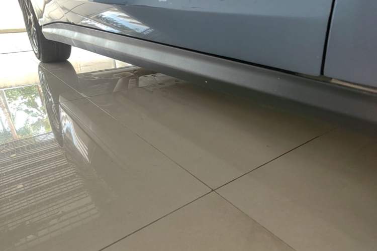 Used BYD Seal 06 New Energy 2024 DM-i 80KM Luxury Model Right Side Sill