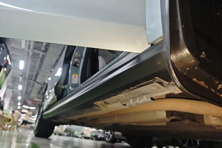 Used BYD Seal 06 New Energy 2024 DM-i 80KM Luxury Model Right Side Sill