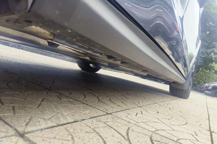 Used BYD Seal 06 New Energy 2024 DM-i 120KM Flagship Model Right Side Sill
