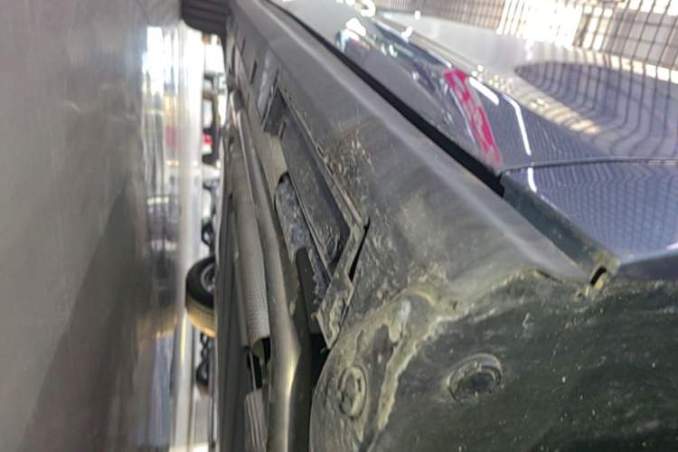 Used BYD Seal 06 New Energy 2024 DM-i 120KM Luxury Model Right Side Sill