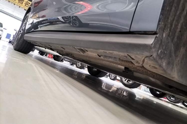 Used BYD Seal 06 New Energy 2024 DM-i 120KM Prestige Model Right Side Sill