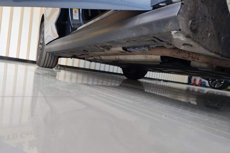 Used BYD Seal 06 New Energy 2024 DM-i 80KM Prestige Model Right Side Sill