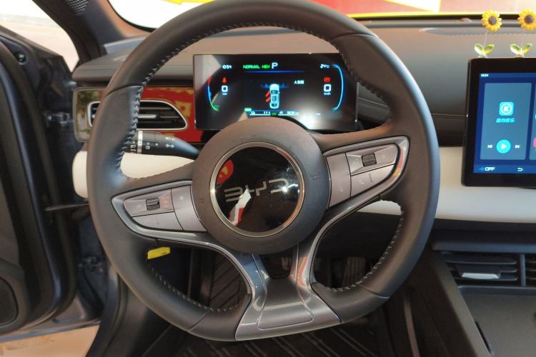 Used BYD Seal 06 New Energy 2024 DM-i 80KM Luxury Model Steering Wheel