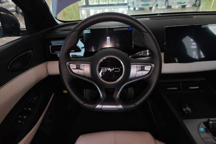 Used BYD Seal 06 New Energy 2024 DM-i 80KM Luxury Model Steering Wheel
