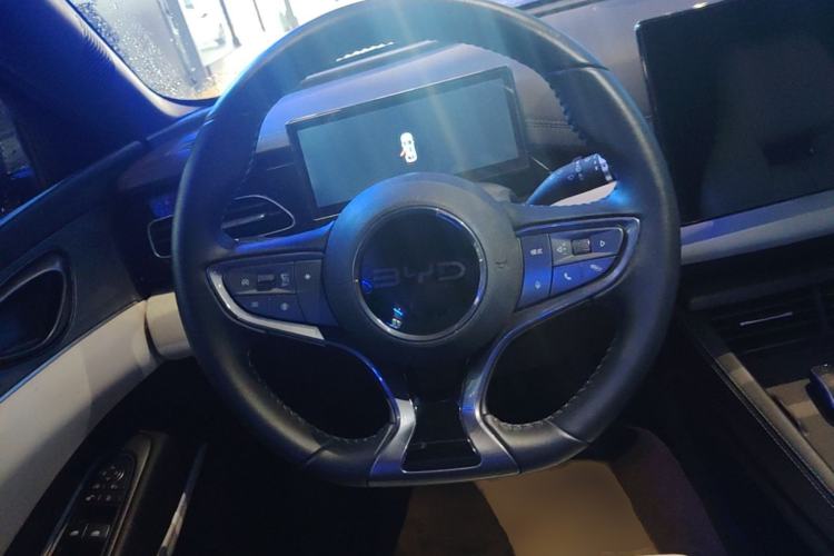 Used BYD Seal 06 New Energy 2024 DM-i 120KM Prestige Model Steering Wheel