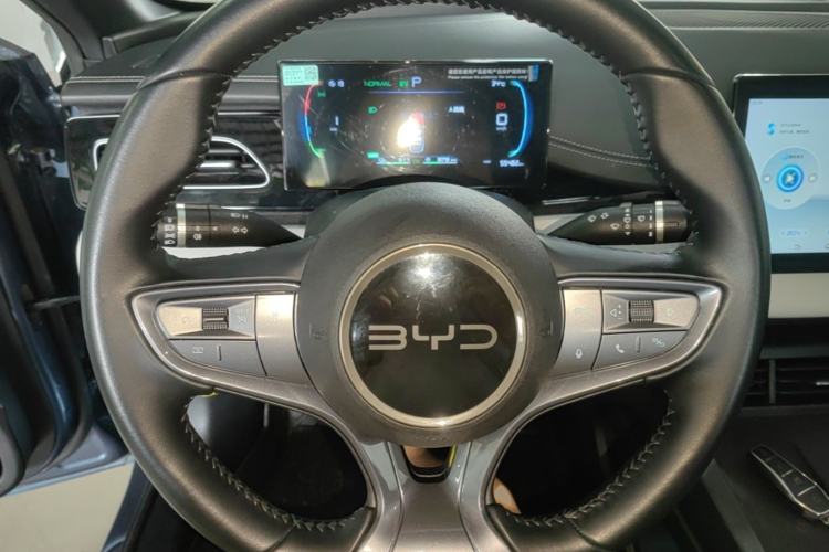 Used BYD Seal 06 New Energy 2024 DM-i 80KM Luxury Model Steering Wheel