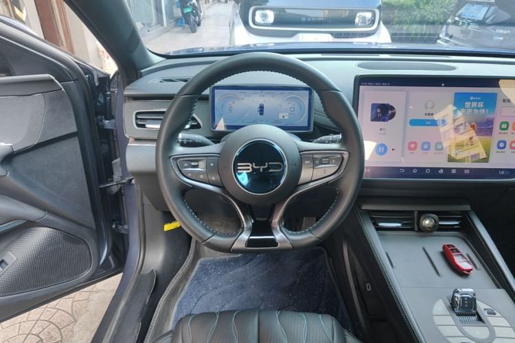 Used BYD Seal 06 New Energy 2024 DM-i 120KM Flagship Model Steering Wheel