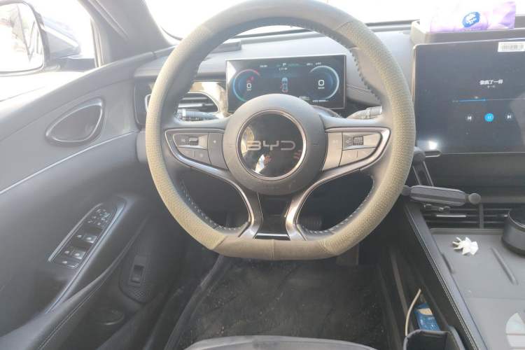 Used BYD Seal 06 New Energy 2024 DM-i 120KM Prestige Model Steering Wheel