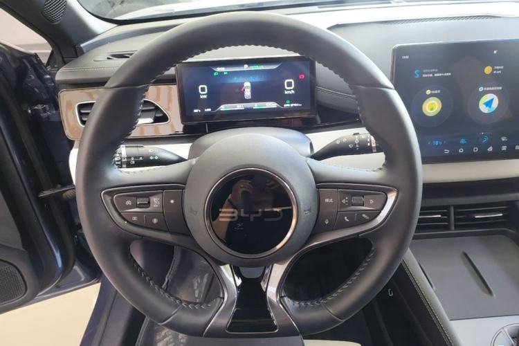 Used BYD Seal 06 New Energy 2024 DM-i 80KM Prestige Model Steering Wheel
