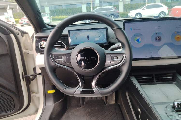 Used BYD Seal 06 New Energy 2024 DM-i 120KM Flagship Model Steering Wheel