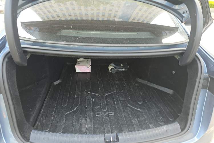 Used BYD Seal 06 New Energy 2024 DM-i 80KM Prestige Model Trunk