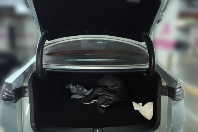 Used BYD Seal 06 New Energy 2024 DM-i 80KM Luxury Model Trunk