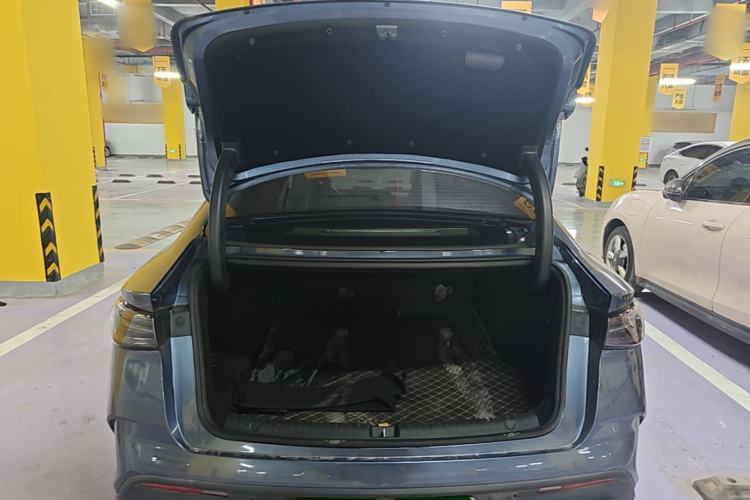 Used BYD Seal 06 New Energy 2024 DM-i 120KM Flagship Model Trunk