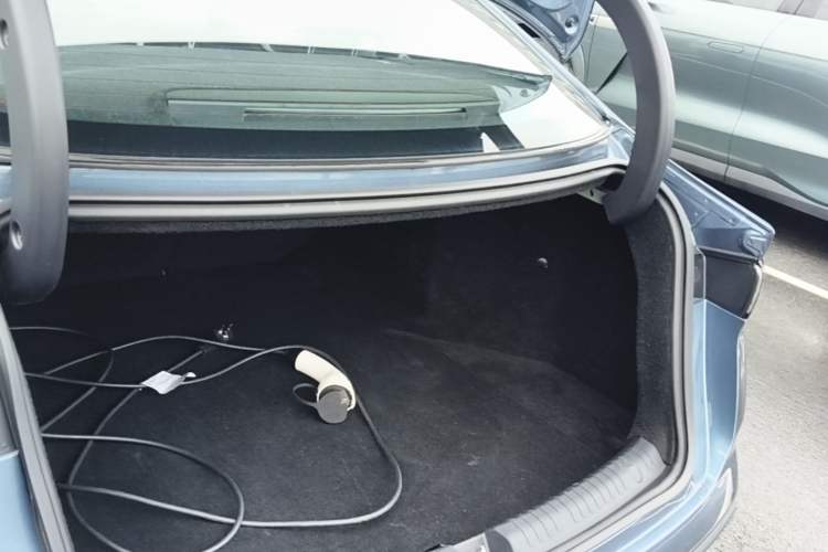 Used BYD Seal 06 New Energy 2024 DM-i 80KM Luxury Model Trunk