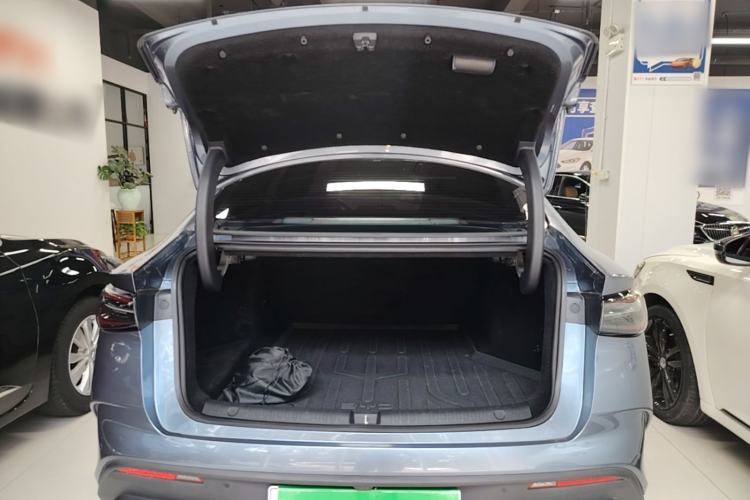 Used BYD Seal 06 New Energy 2024 DM-i 80KM Luxury Model Trunk