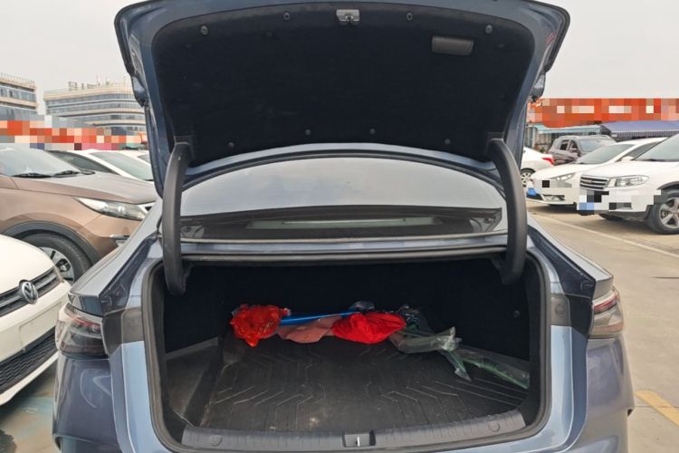 Used BYD Seal 06 New Energy 2024 DM-i 80KM Luxury Model Trunk