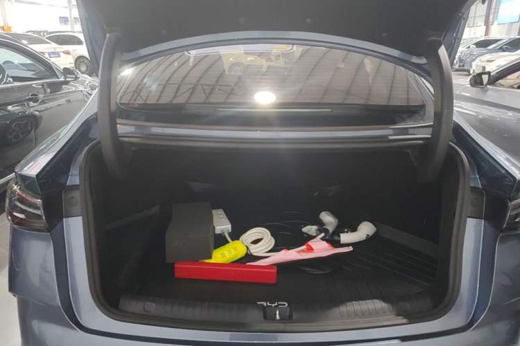 Used BYD Seal 06 New Energy 2024 DM-i 120KM Flagship Model Trunk