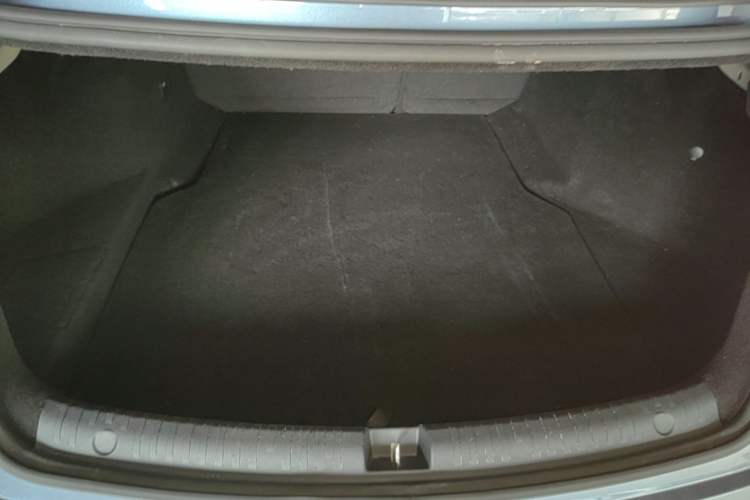 Used BYD Seal 06 New Energy 2024 DM-i 80KM Luxury Model Trunk