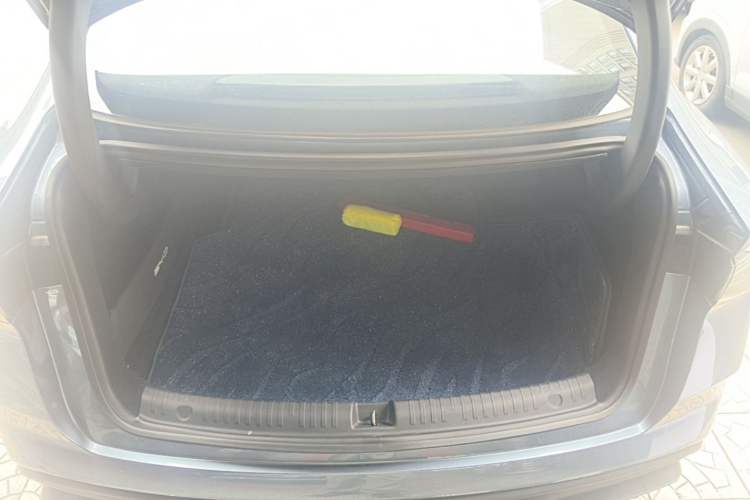 Used BYD Seal 06 New Energy 2024 DM-i 120KM Flagship Model Trunk