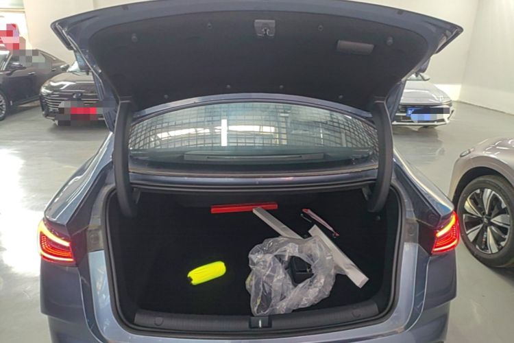 Used BYD Seal 06 New Energy 2024 DM-i 120KM Luxury Model Trunk