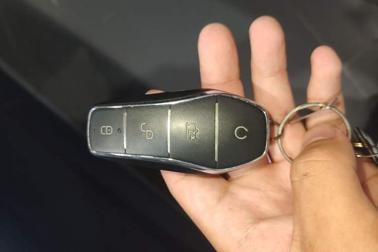 Used BYD Seal 06 New Energy 2024 DM-i 120KM Flagship Model Vehicle Key