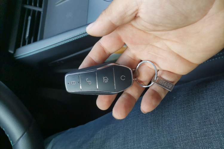 Used BYD Seal 06 New Energy 2024 DM-i 120KM Prestige Model Vehicle Key