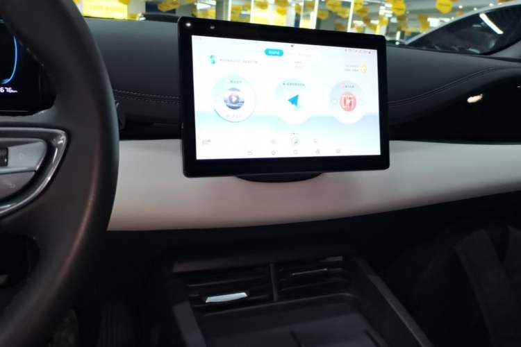 Used BYD Seal 06 New Energy 2024 DM-i 80KM Luxury Model Audio And AC Panel