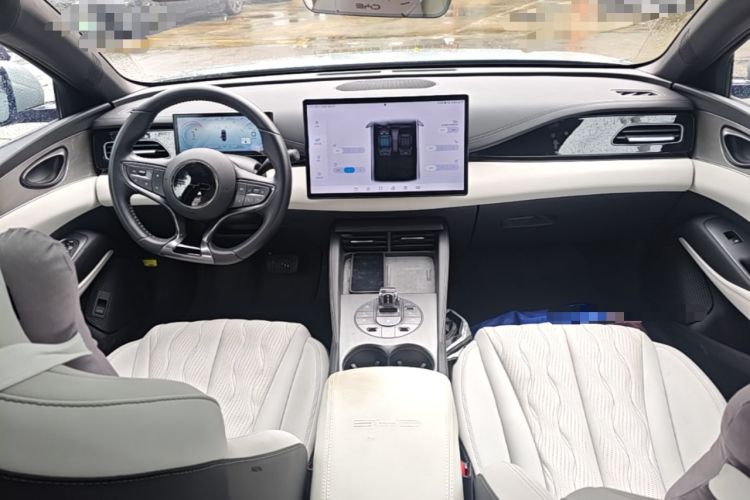 Used BYD Seal 06 New Energy 2024 DM-i 120KM Flagship Model Center Console