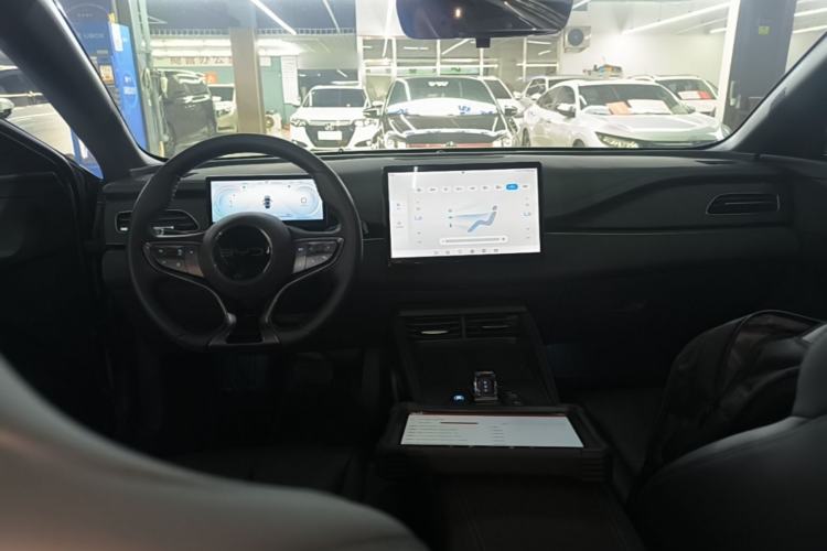 Used BYD Seal 06 New Energy 2024 DM-i 120KM Prestige Model Center Console