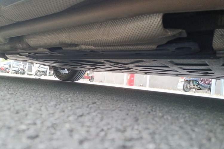 Used BYD Seal 06 New Energy 2024 DM-i 80KM Prestige Model Chassis Front Right