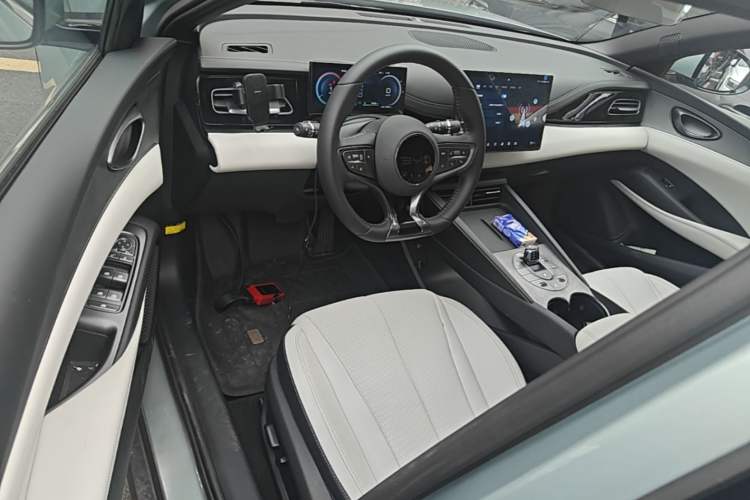 Used BYD Seal 06 New Energy 2024 DM-i 80KM Prestige Model Driver Seat