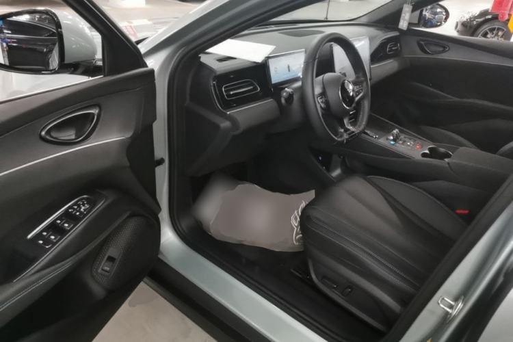 Used BYD Seal 06 New Energy 2024 DM-i 80KM Prestige Model Driver Seat