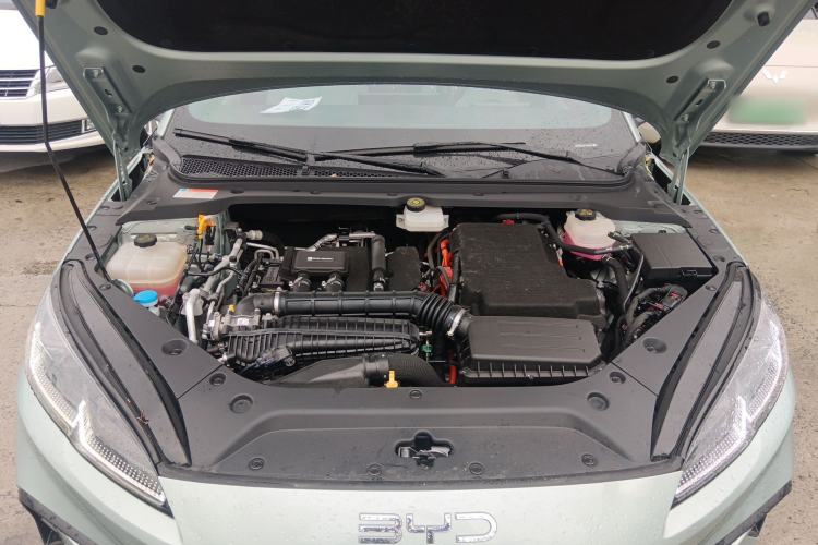 Used BYD Seal 06 New Energy 2024 DM-i 80KM Prestige Model Engine Bay