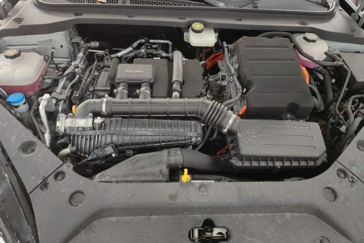 Used BYD Seal 06 New Energy 2024 DM-i 120KM Prestige Model Engine Bay