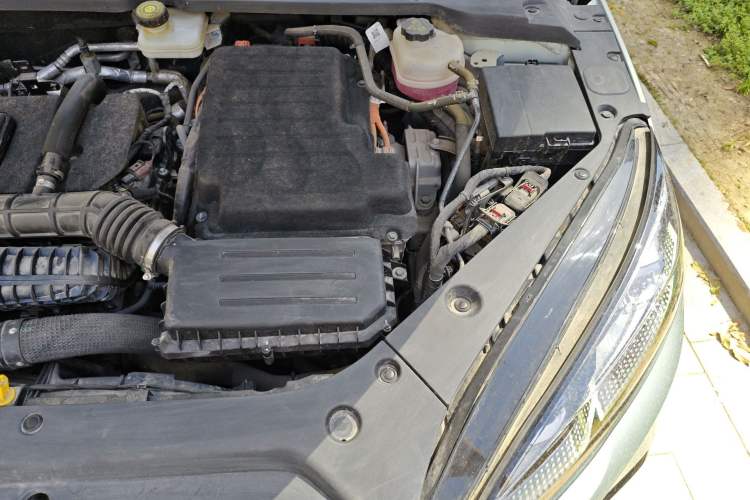Used BYD Seal 06 New Energy 2024 DM-i 80KM Luxury Model Engine Bay Left