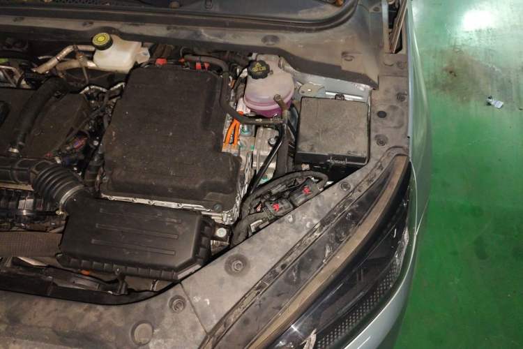 Used BYD Seal 06 New Energy 2024 DM-i 80KM Luxury Model Engine Bay Left