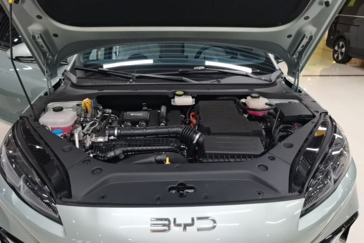 Used BYD Seal 06 New Energy 2024 DM-i 80KM Luxury Model Engine Bay