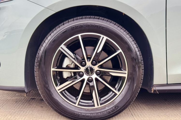 Used BYD Seal 06 New Energy 2024 DM-i 80KM Prestige Model Exterior 2
