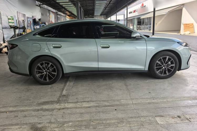 Used BYD Seal 06 New Energy 2024 DM-i 120KM Luxury Model Exterior 2