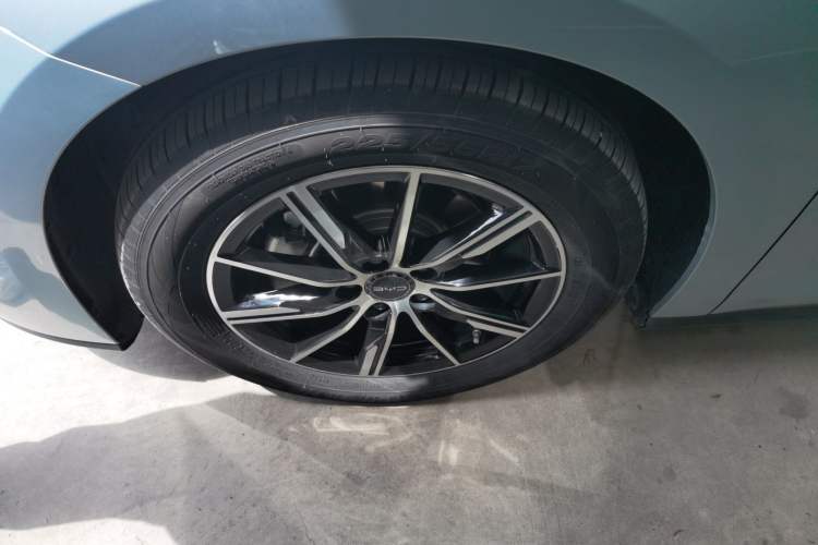 Used BYD Seal 06 New Energy 2024 DM-i 80KM Prestige Model Exterior 2