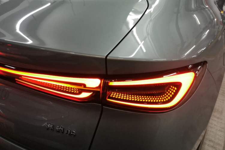 Used BYD Seal 06 New Energy 2024 DM-i 80KM Prestige Model Exterior 3