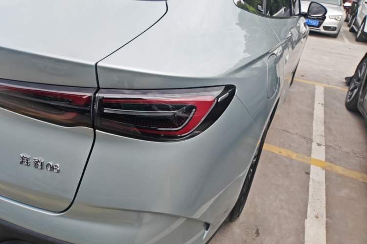 Used BYD Seal 06 New Energy 2024 DM-i 80KM Prestige Model Exterior 3