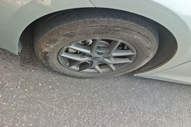 Used BYD Seal 06 New Energy 2024 DM-i 80KM Luxury Model Exterior 4