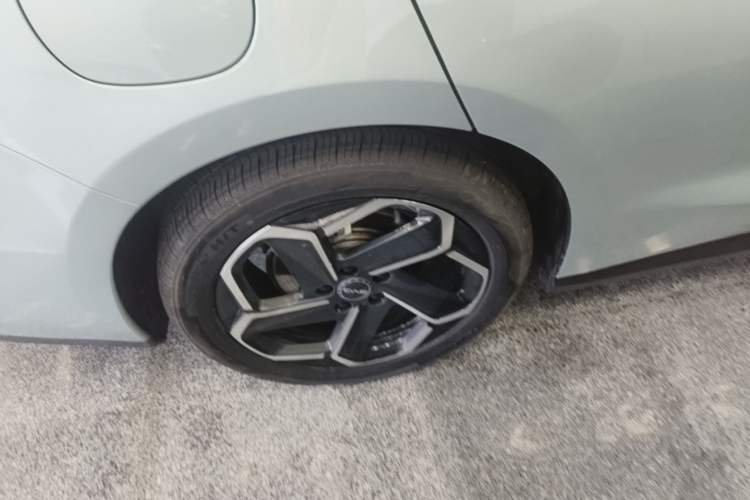 Used BYD Seal 06 New Energy 2024 DM-i 120KM Flagship Model Exterior 5