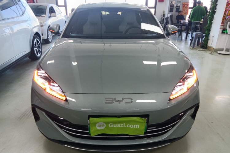 Used BYD Seal 06 New Energy 2024 DM-i 120KM Prestige Model Front