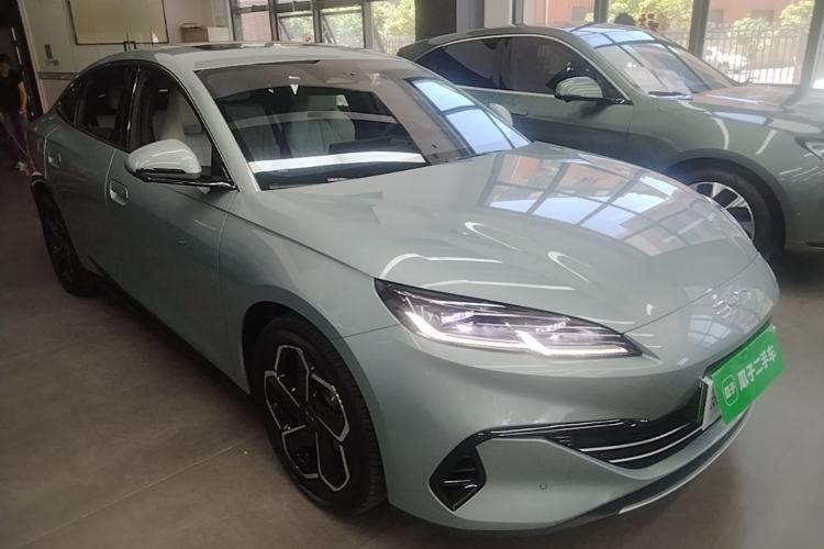 Used BYD Seal 06 New Energy 2024 DM-i 120KM Flagship Model Front Right 45 Deg