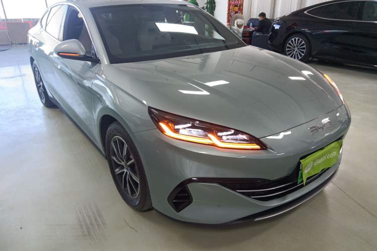 Used BYD Seal 06 New Energy 2024 DM-i 120KM Prestige Model Front Right 45 Deg