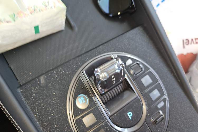 Used BYD Seal 06 New Energy 2024 DM-i 80KM Prestige Model Gear Lever